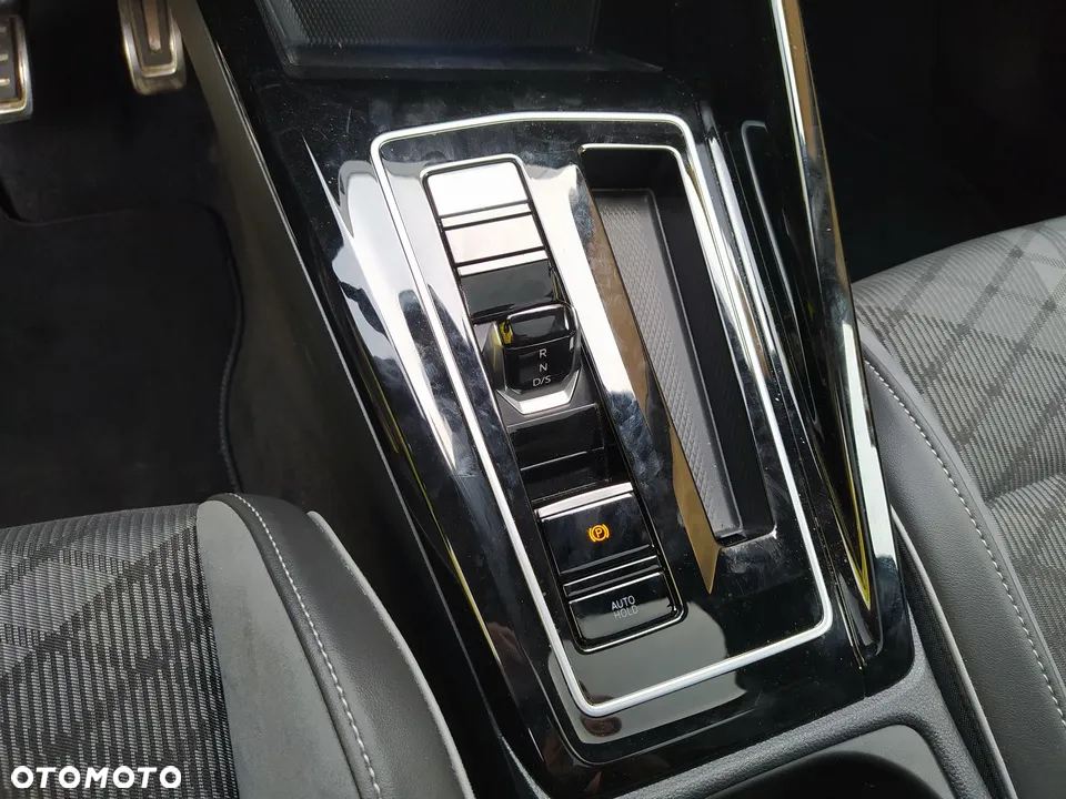 Volkswagen Passat 1.4 TSI Plug-In-Hybrid GTE - 21