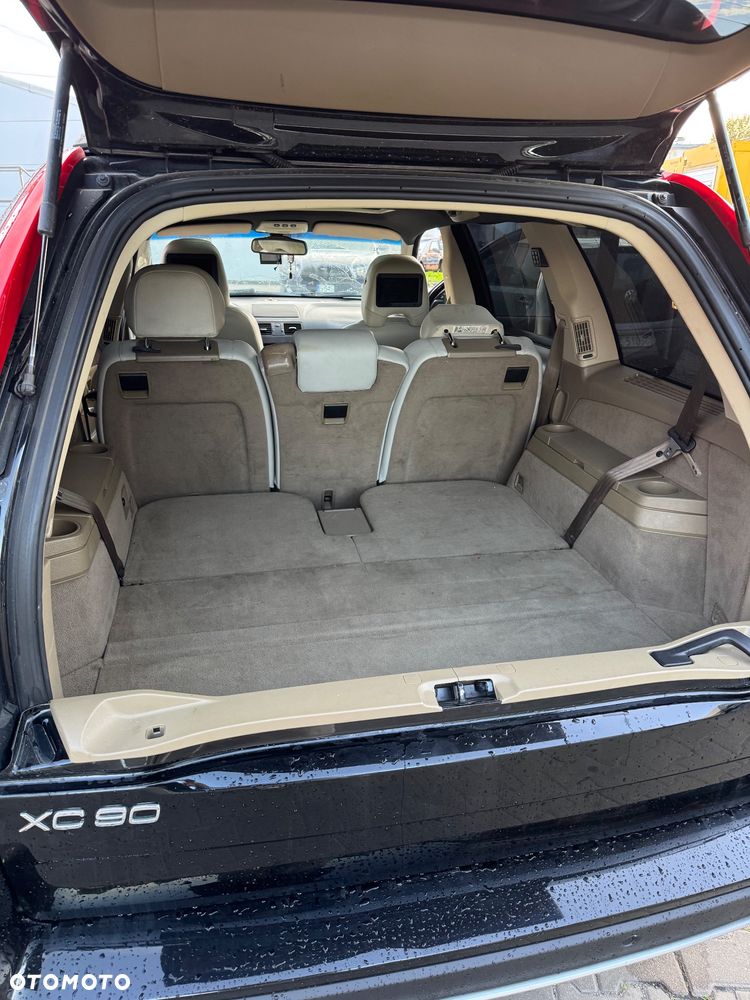 Volvo XC 90 - 12