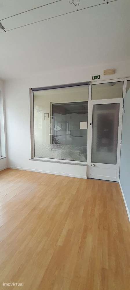 Imóvel Comercial no Centro de Santa Cruz - Grande imagem: 2/17