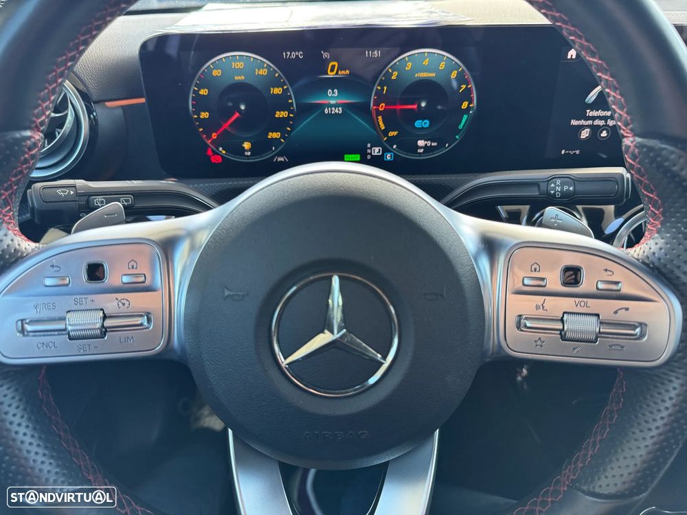 Mercedes-Benz A 250 e AMG Line - 26