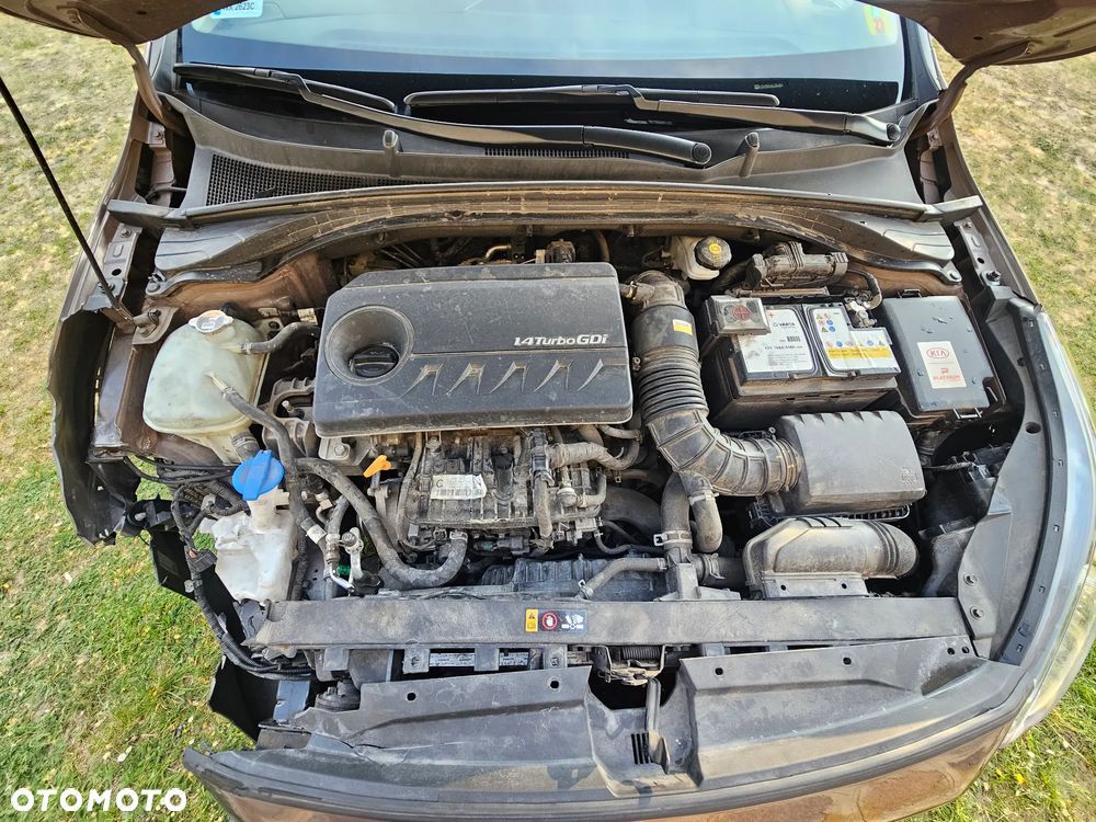 Kia Ceed 1.4 T-GDI M - 11