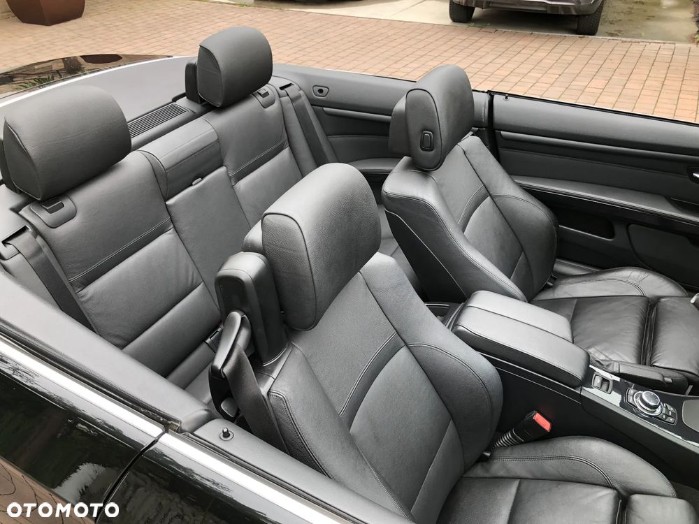 BMW Seria 3 335i M Sport Edition - 26
