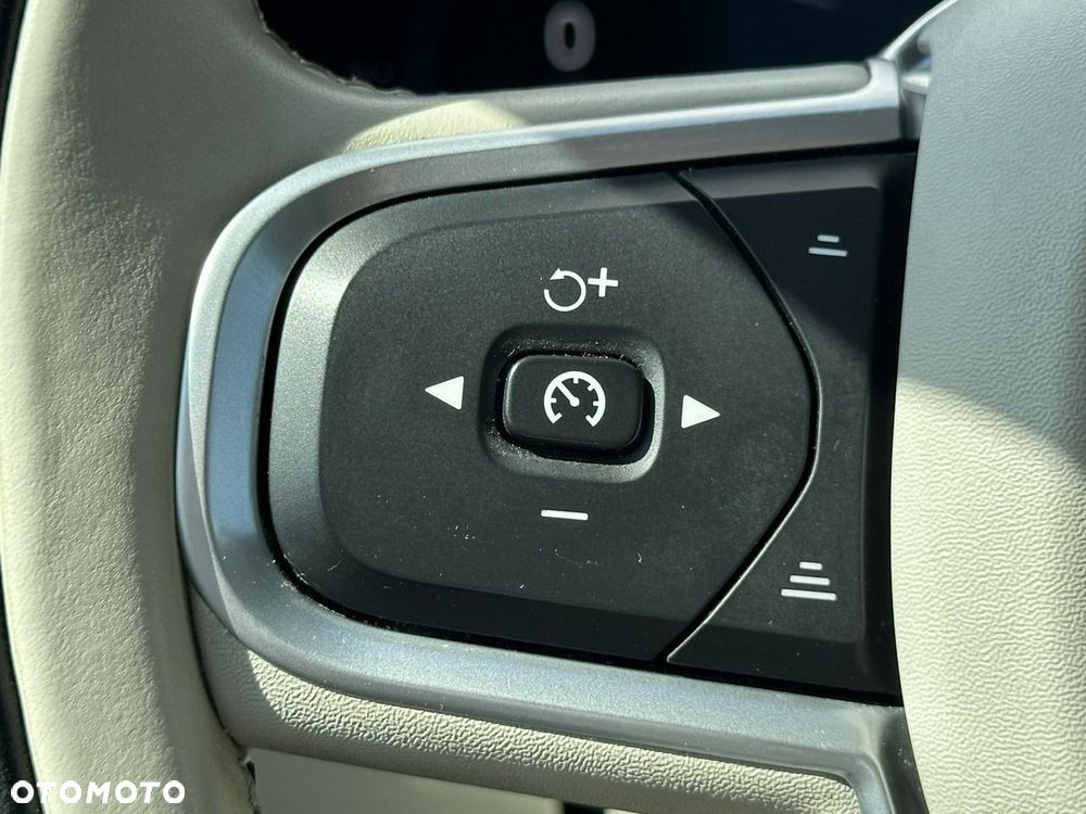Volvo XC 60 - 23