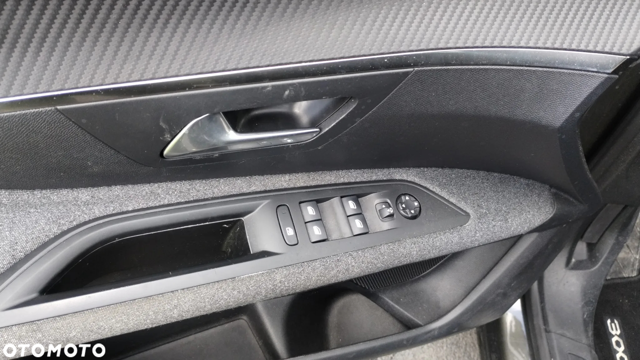 Peugeot 3008 BlueHDi 130 Stop & Start EAT8 Allure Business-Paket - 15