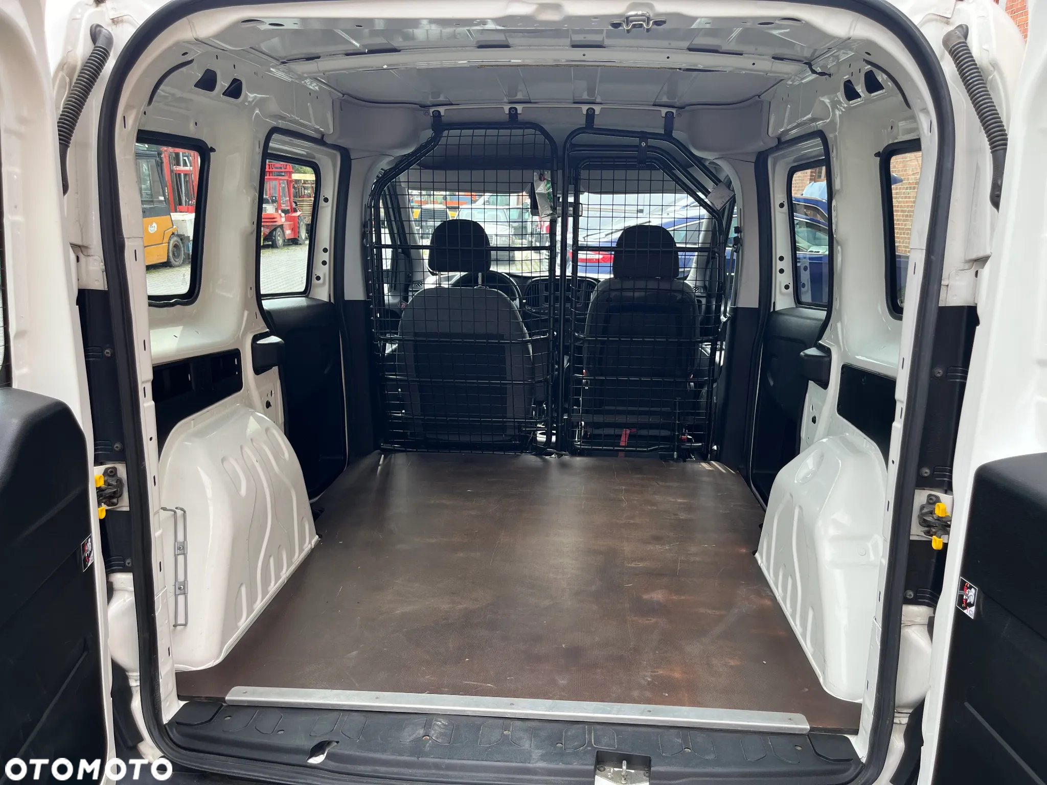 Fiat DOBLO - 26