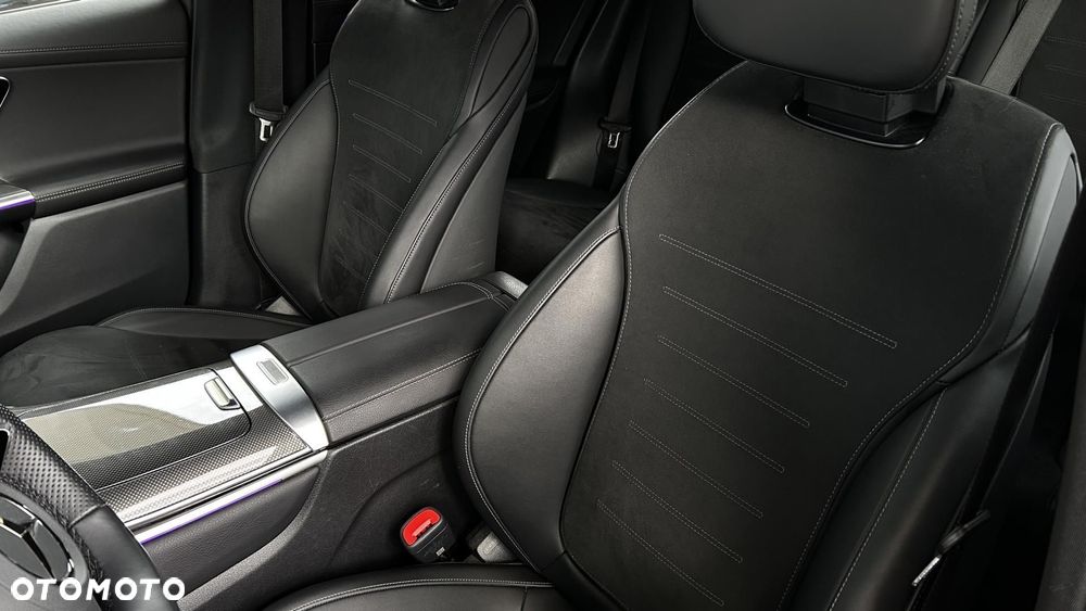 Mercedes-Benz GLC - 13