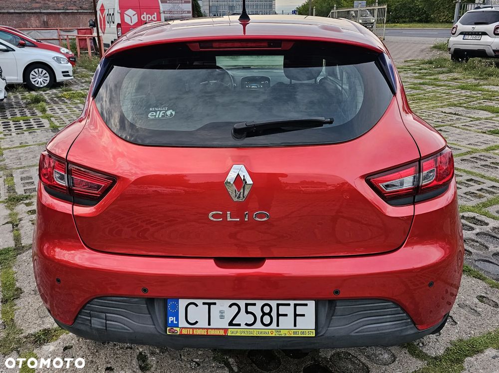 Renault Clio - 6