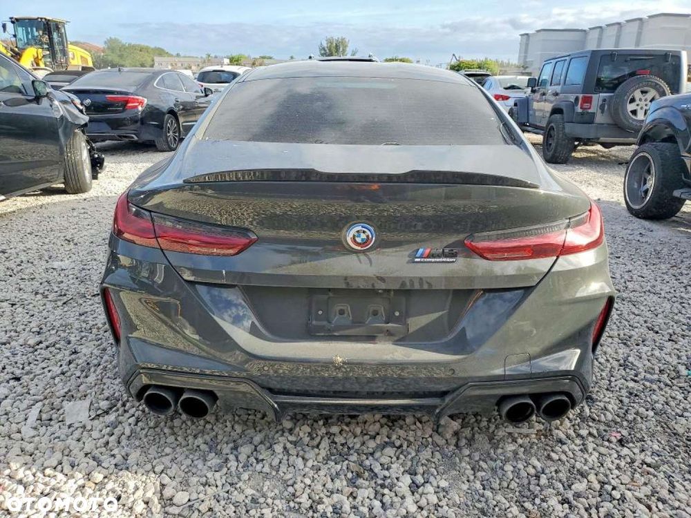 BMW M8 - 5