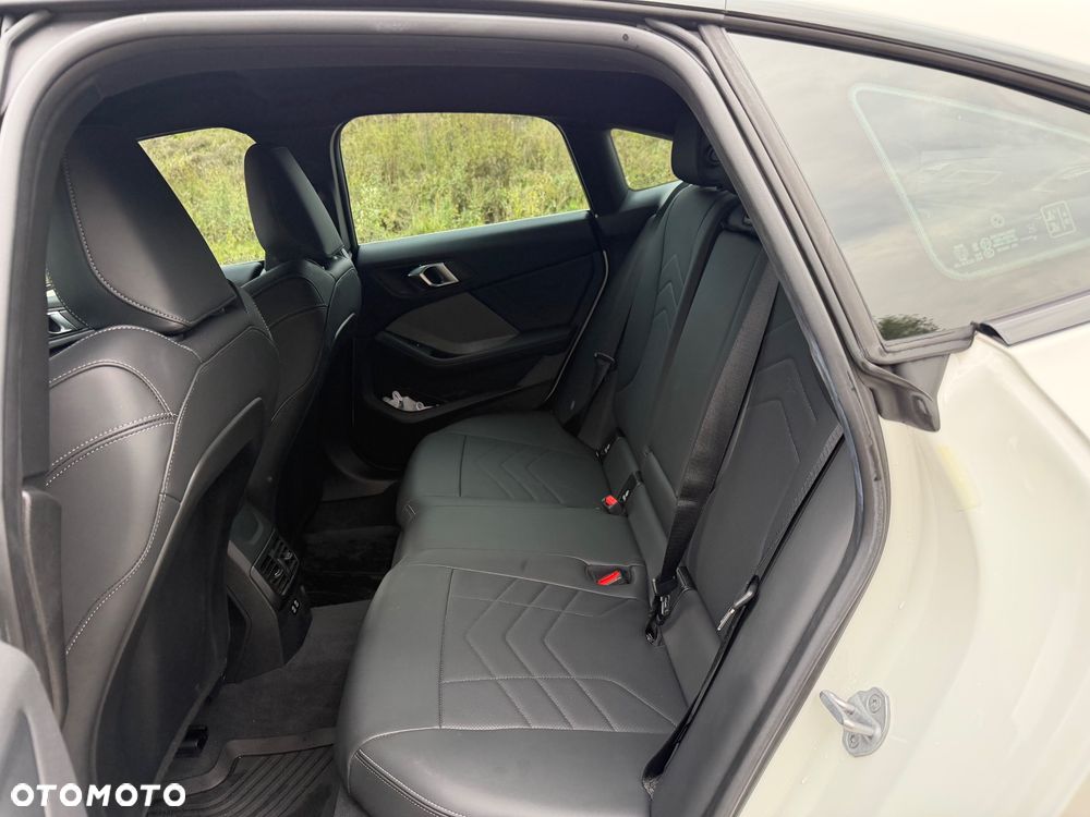 BMW Seria 2 - 16