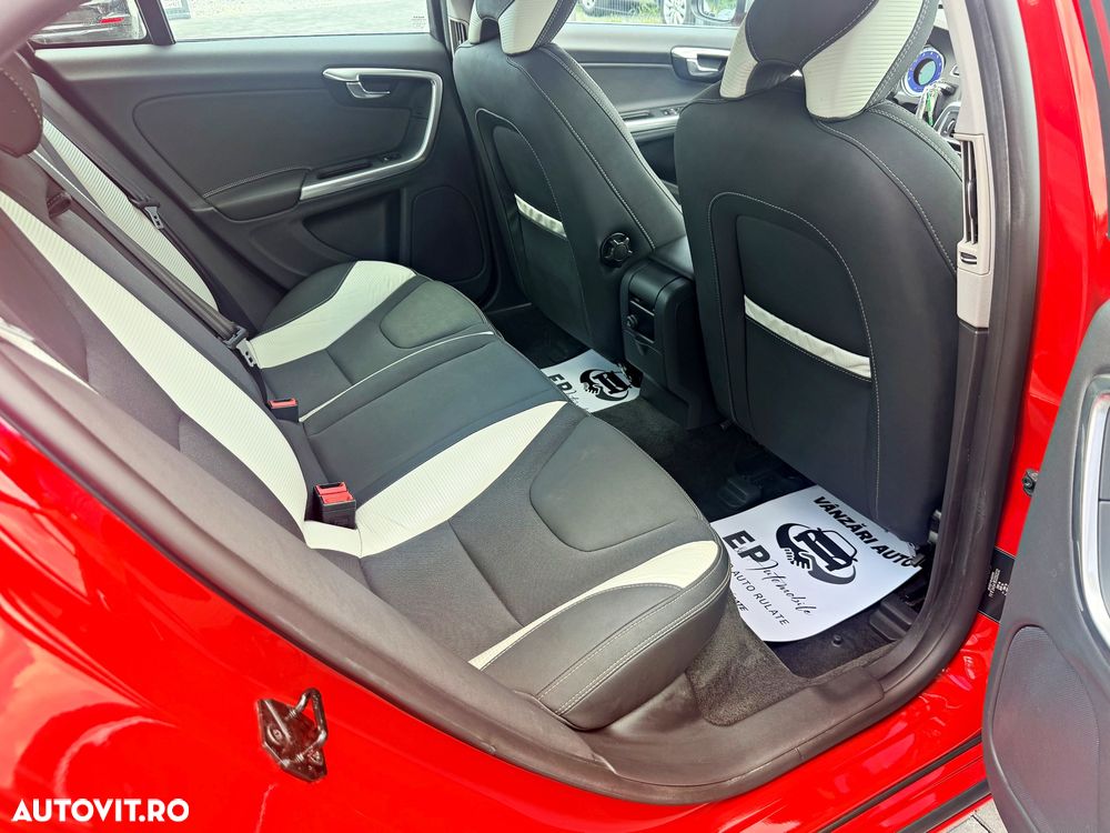 Volvo S60 - 16