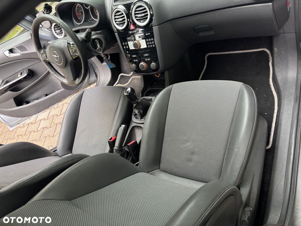 Opel Corsa 1.3 CDTI - 12