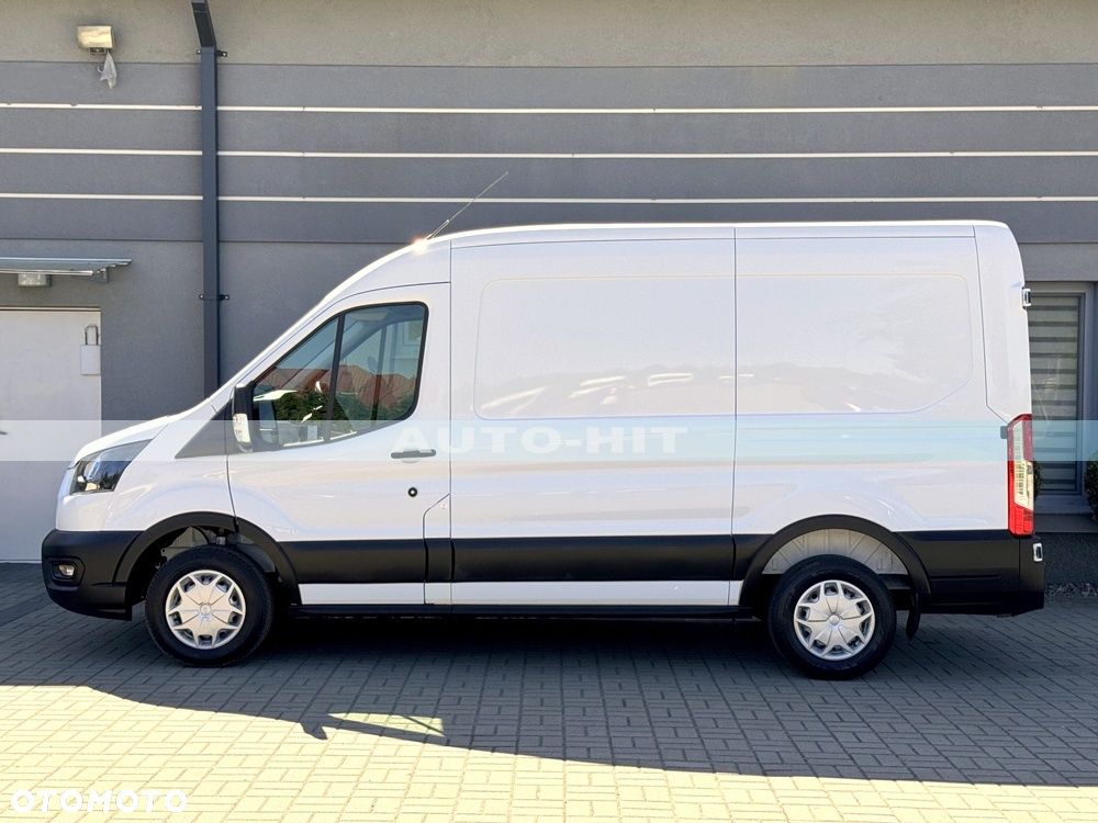 Ford Transit - 12