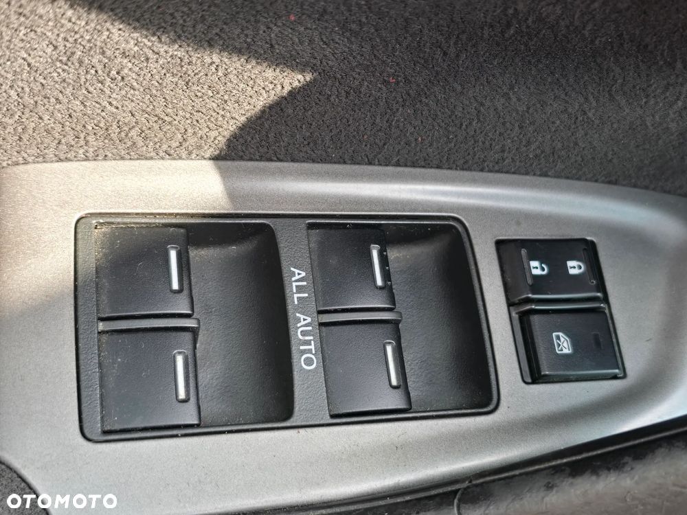 Honda Accord 2.0 Elegance 50 Jahre Edition - 21