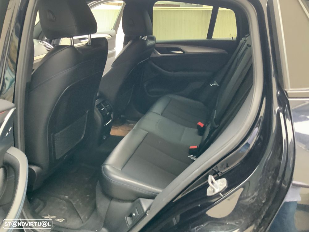 BMW X4 20 d xDrive xLine Pack M Auto - 10