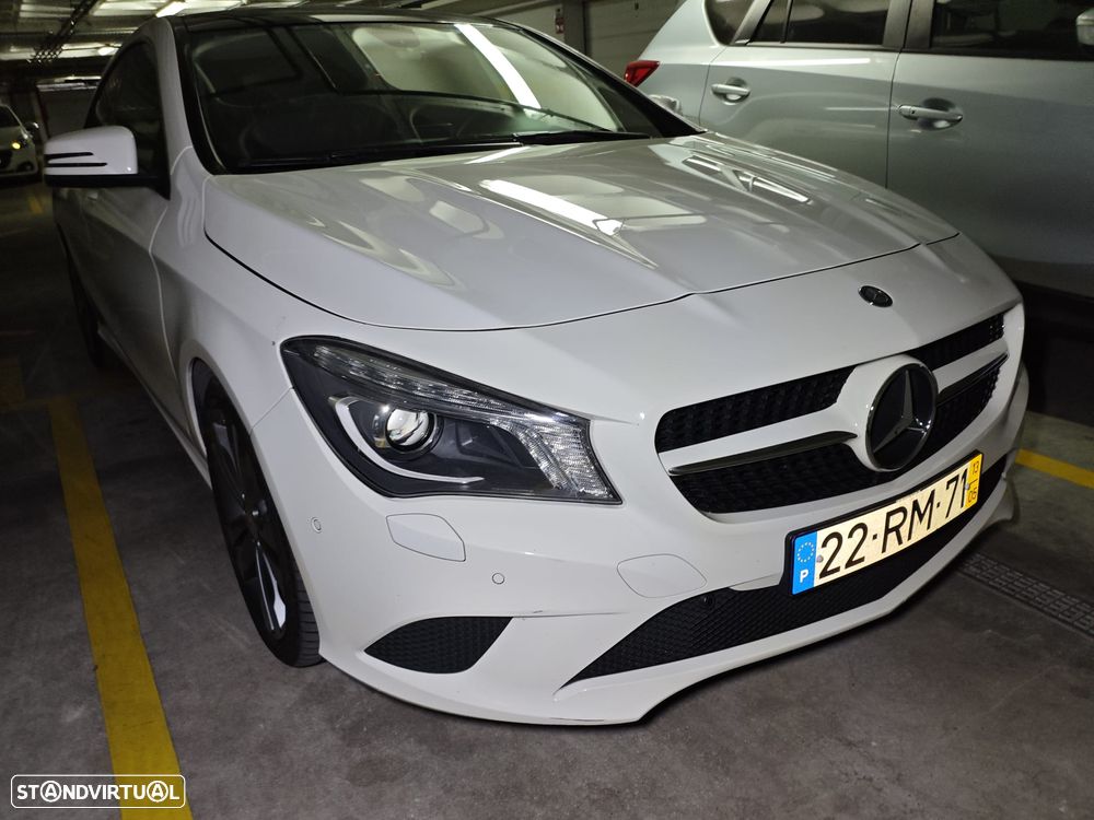 Mercedes-Benz CLA 220 CDI 7G-DCT Urban - 2
