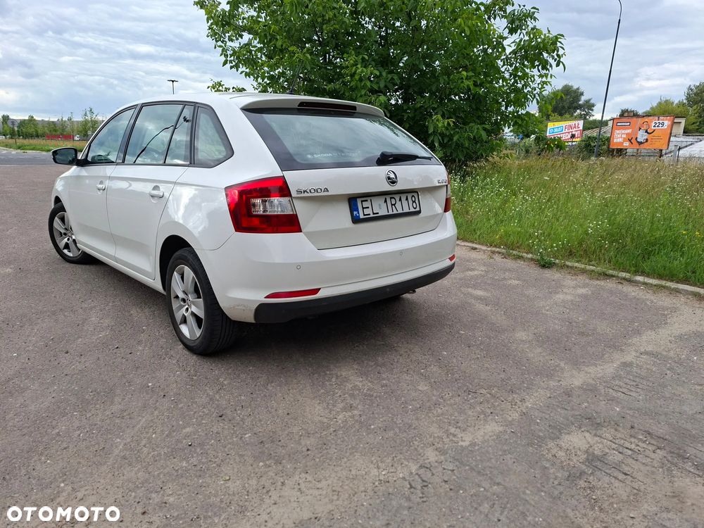 Skoda RAPID 1.6 TDI DPF Ambition - 6