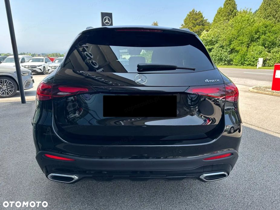Mercedes-Benz GLC - 4