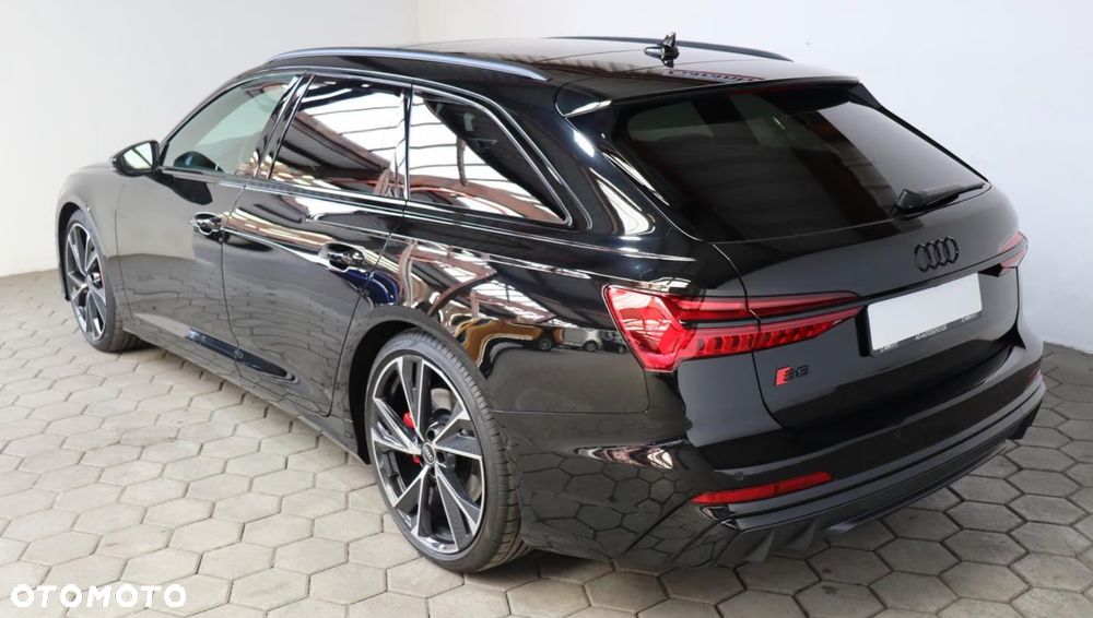 Audi S6 Avant - 8