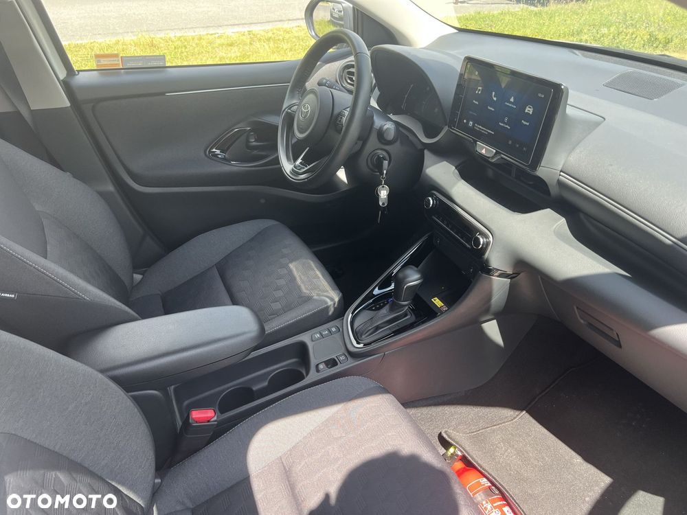 Toyota Yaris Hybrid 1.5 Style - 9