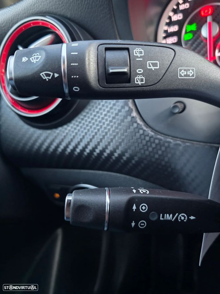 Mercedes-Benz A 45 AMG 4Matic Speedshift 7G-DCT - 26