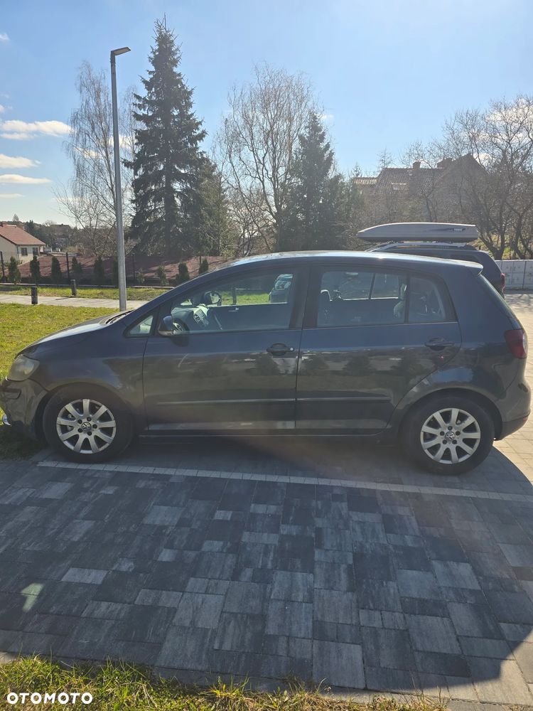 Volkswagen Golf 1.9 TDI Comfortline - 4