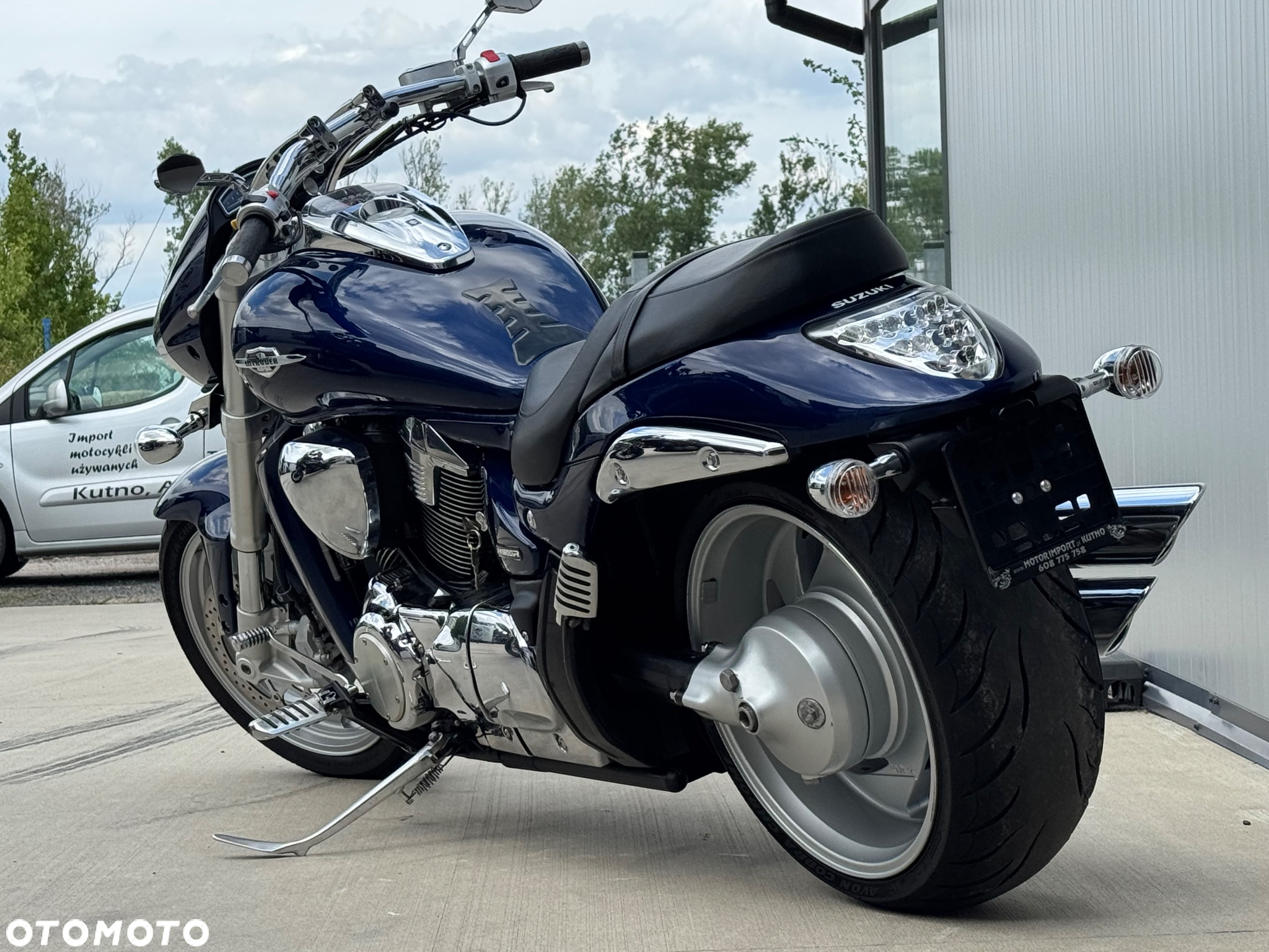 Suzuki Intruder - 24