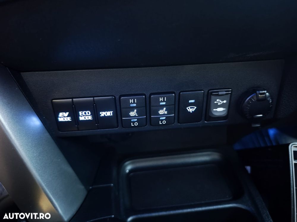 Toyota RAV4 2.5 4x4 Style Selection - 16