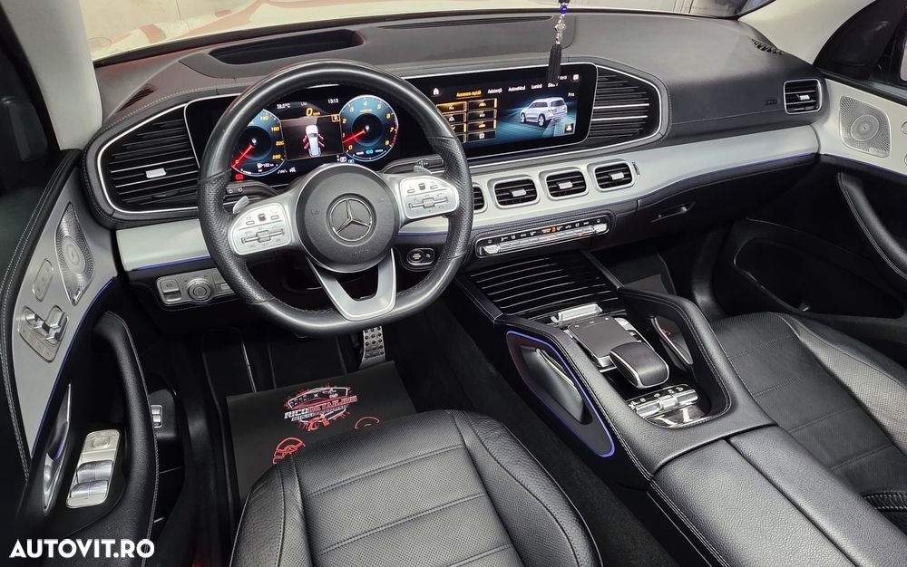 Mercedes-Benz GLS - 21