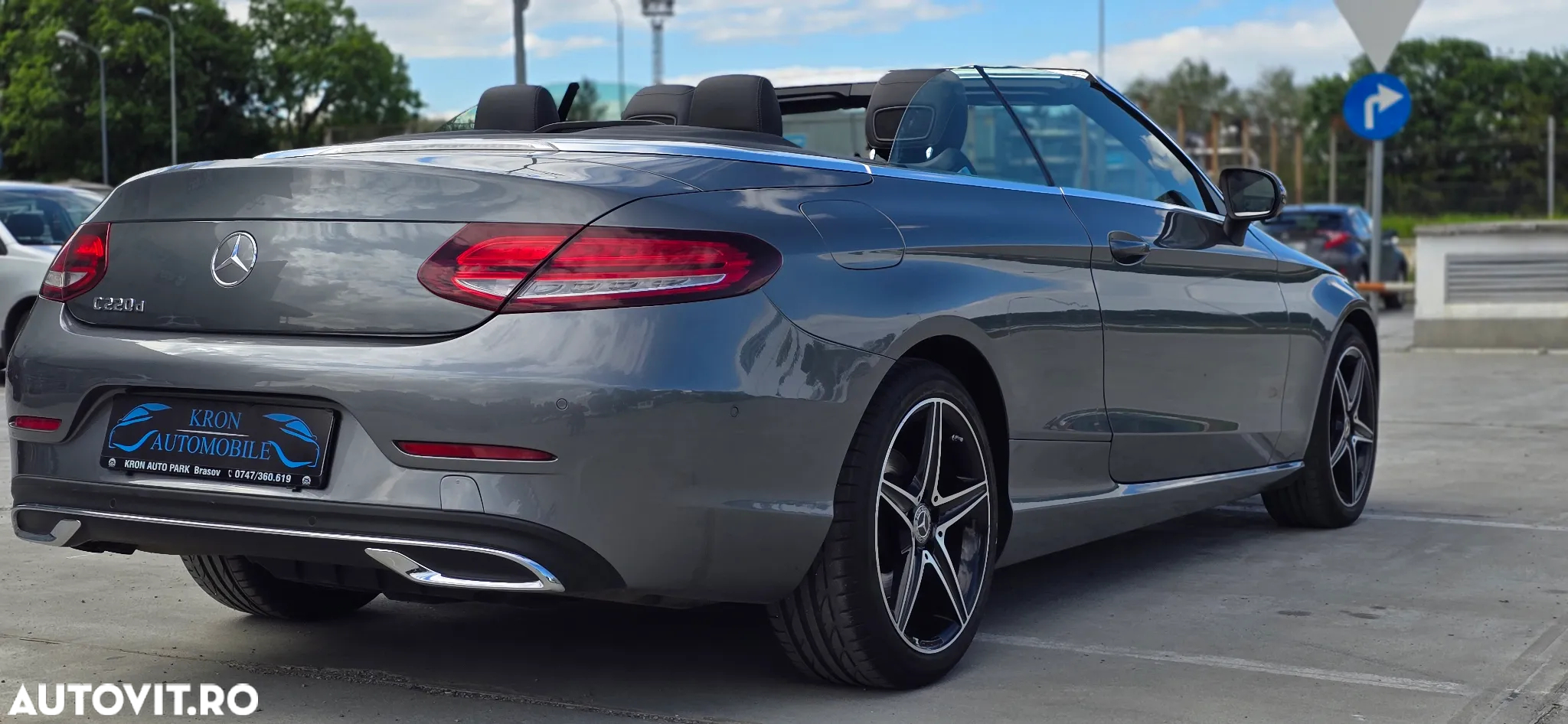 Mercedes-Benz C 220 d Cabrio 9G-TRONIC - 3