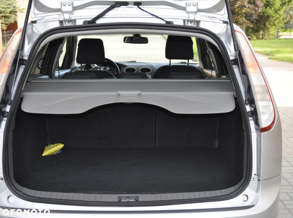 Ford Focus 1.6 16V Silver Magic - 8