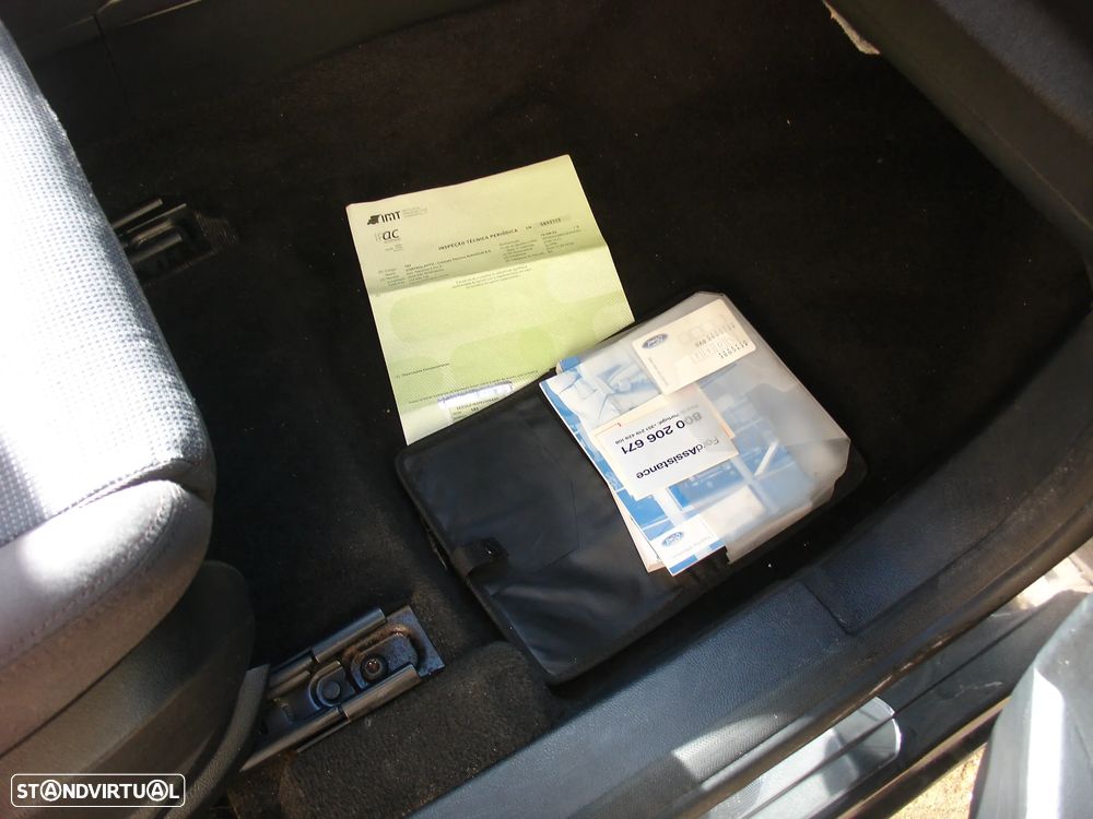 Ford S-Max 1.8 TDCi Titanium 7L - 11