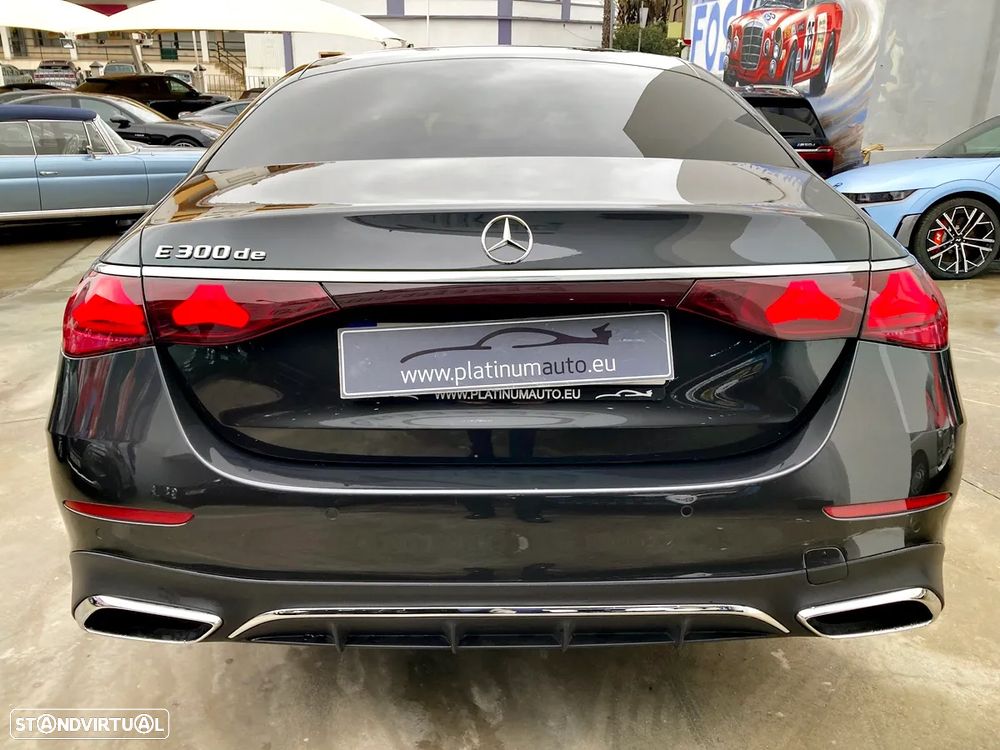 Mercedes-Benz E 300 e AMG Line - 4