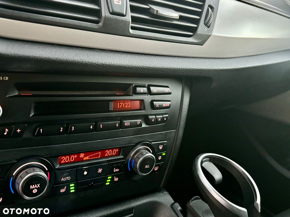 BMW X1 - 11
