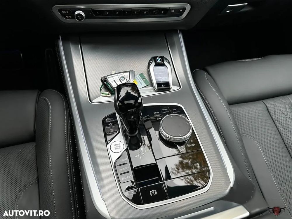 BMW X5 xDrive30d - 17