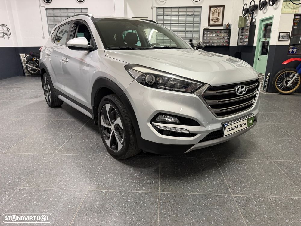 Hyundai Tucson 1.7 CRDi Executive - 28