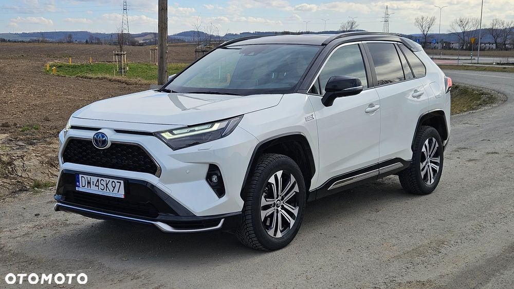 Toyota RAV4 - 1