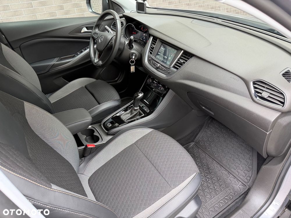 Opel Grandland X 1.2 T GPF Edition S&S - 34