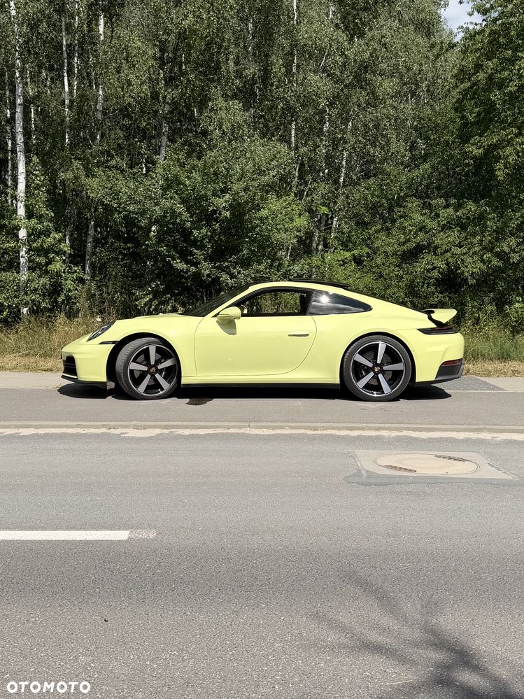 Porsche 911 Carrera PDK - 3