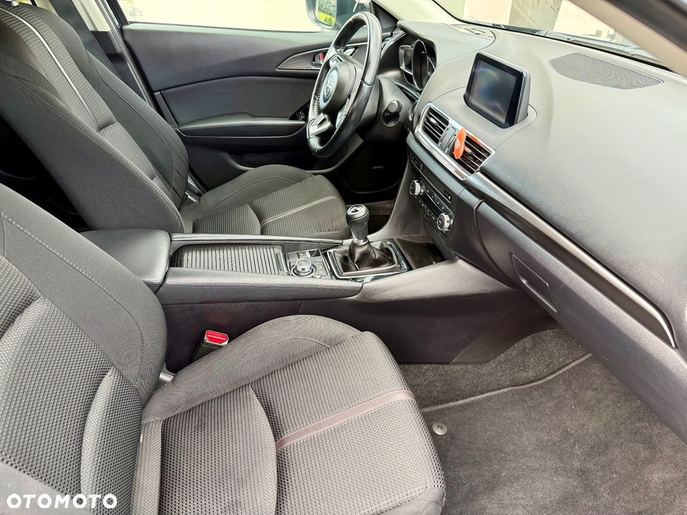 Mazda 3 - 16