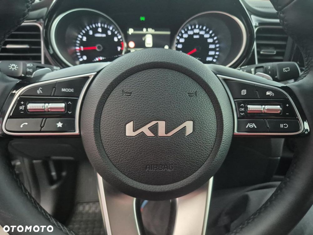 Kia Ceed 1.5 T-GDI Tribute DCT - 26