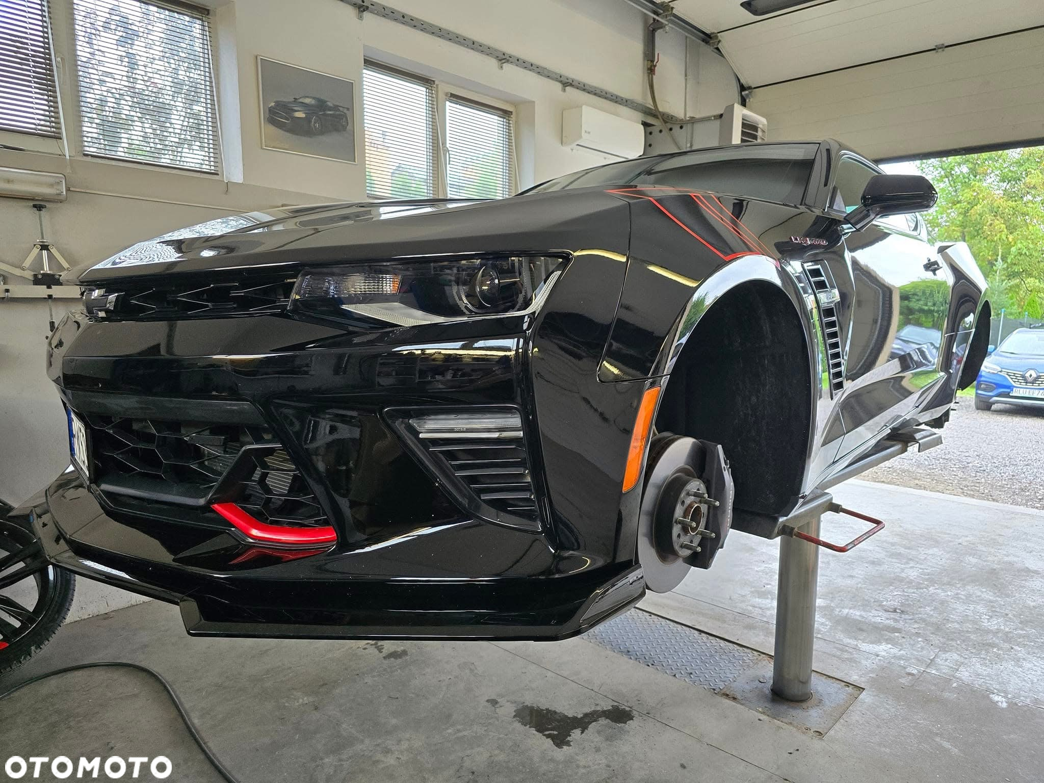 Chevrolet Camaro - 11
