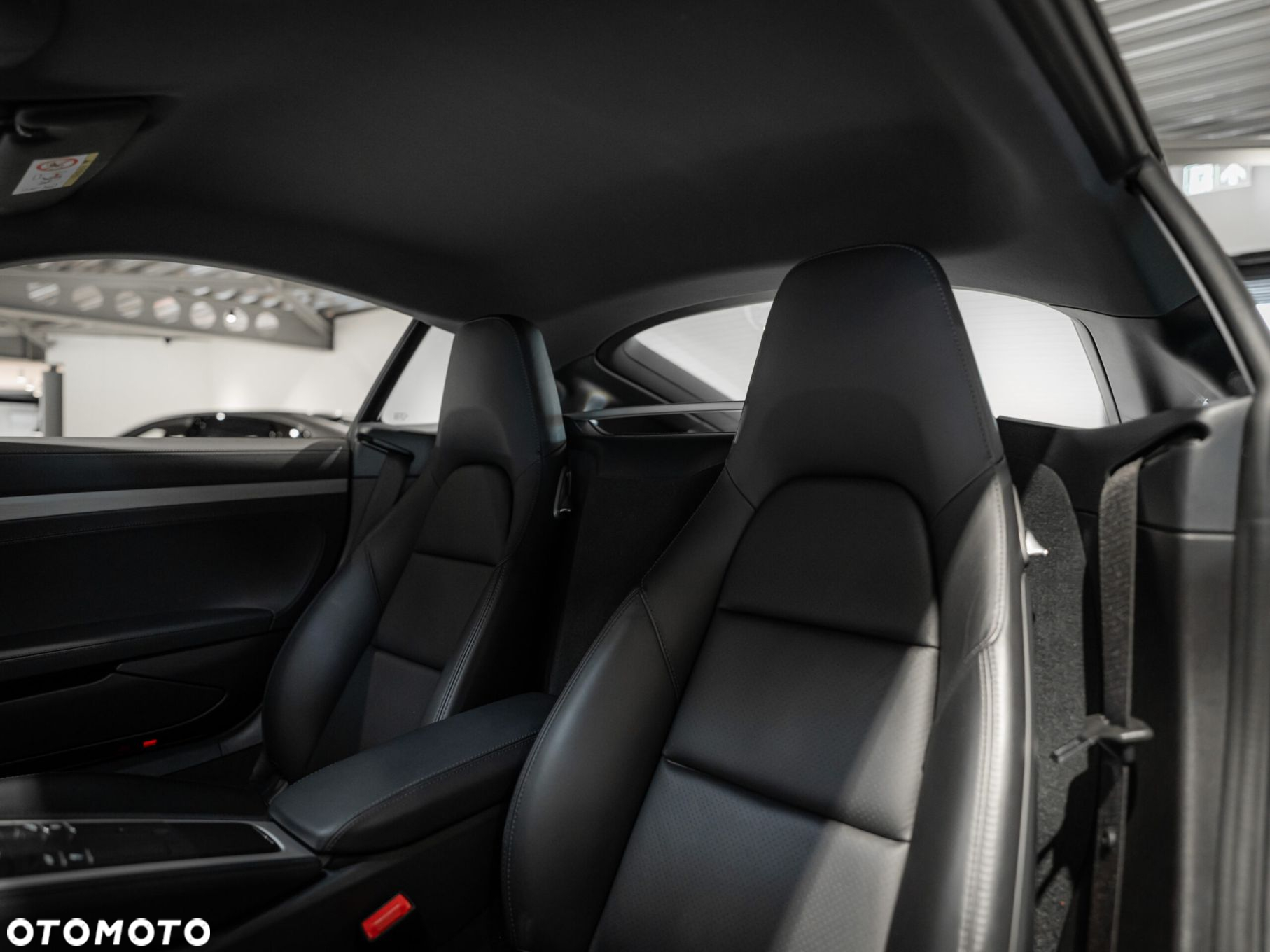 Porsche 718 Cayman GPF PDK - 16