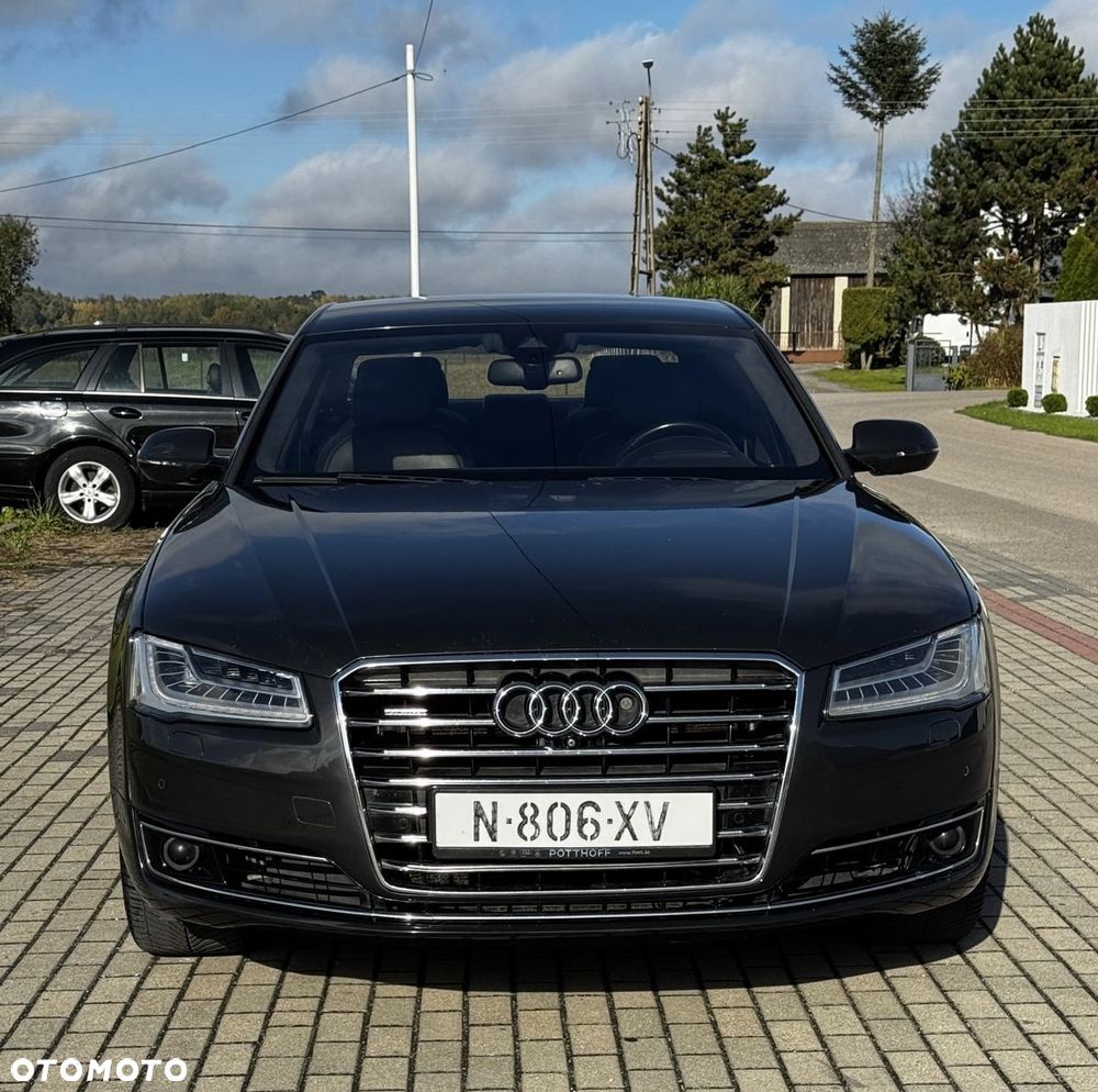 Audi A8 2015 photo 3