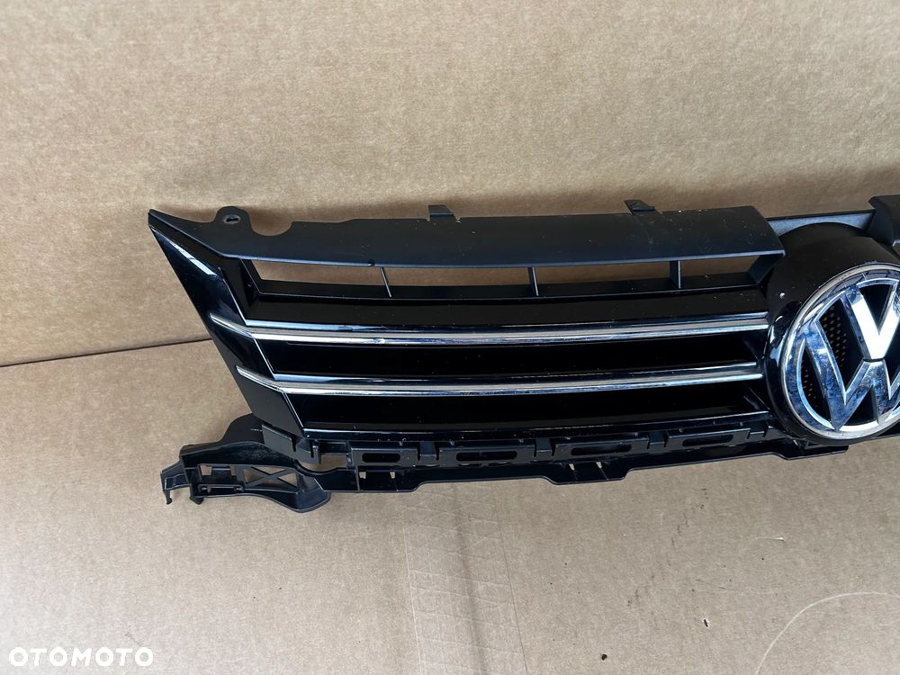 VOLKSWAGEN TOURAN II CADDY ATRAPA GRILL 2K5853651 1T0853655 1T0853601 - 2