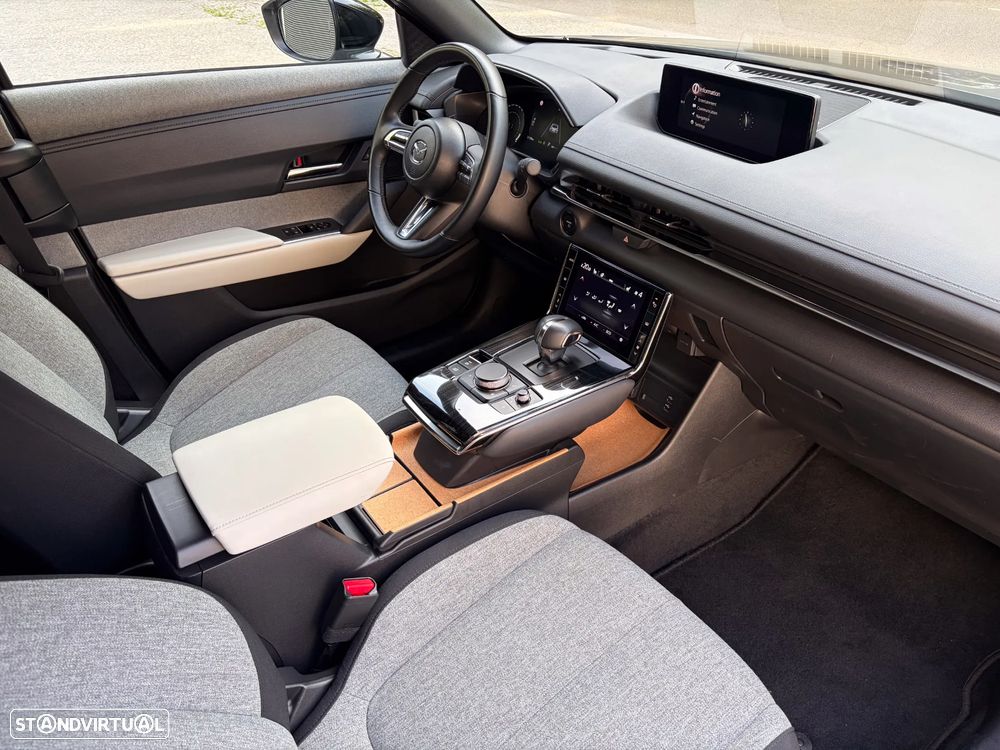 Mazda MX-30 e-SKYACTIV EXCLUSIVE-LINE - 33