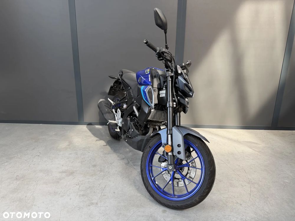 Yamaha MT - 4