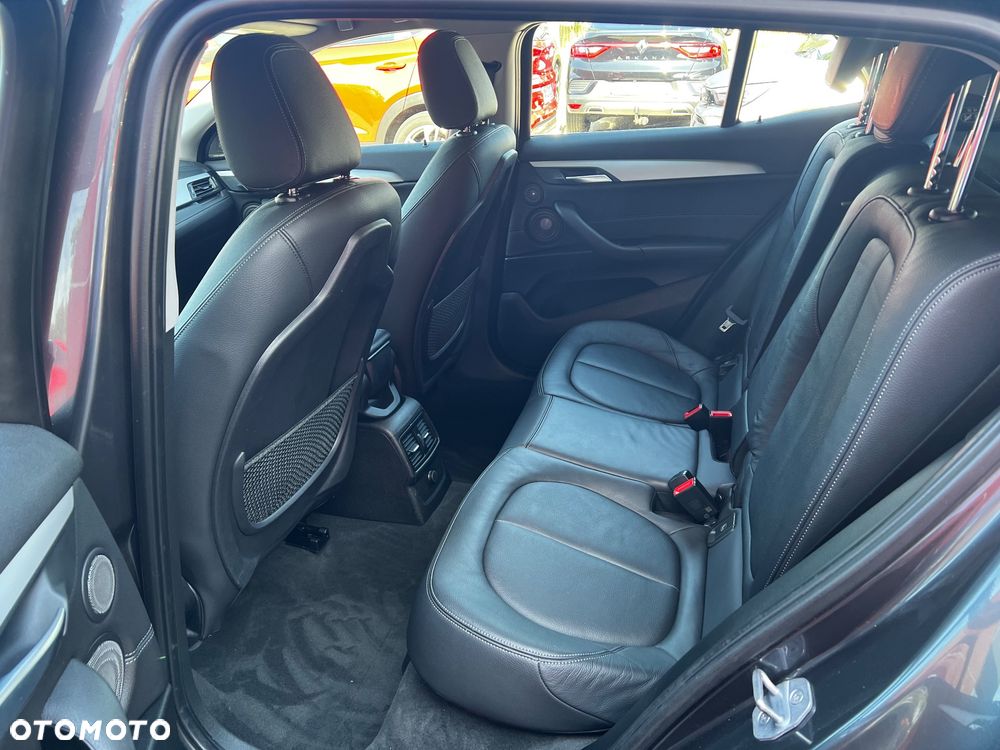 BMW X2 sDrive18i Advantage Plus - 25