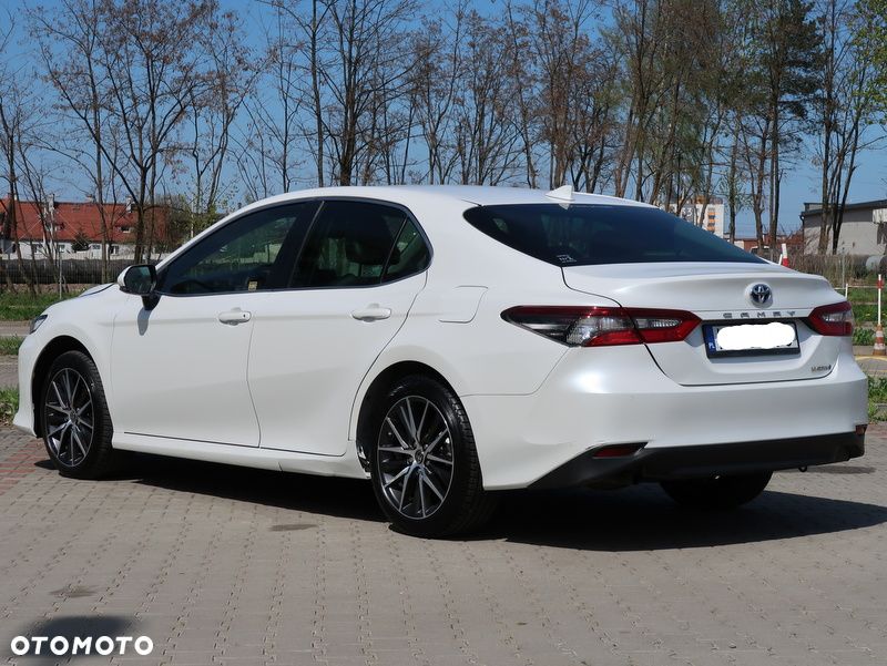 Toyota Camry 2.5 Hybrid Prestige CVT - 3