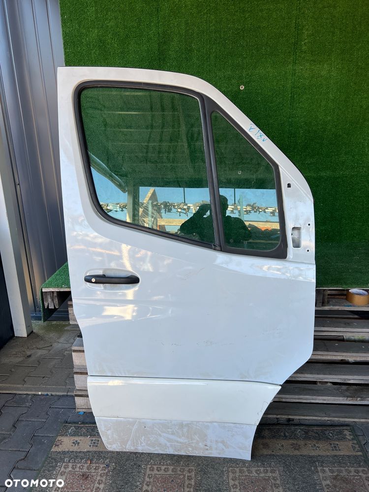 Drzwi prawe Mercedes Sprinter 907 2018> - 1
