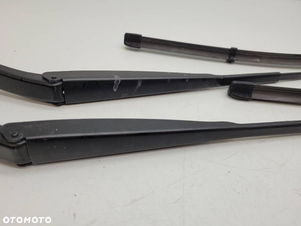 RAMIĘ WYCIERACZKI PRZÓD LEWE PRAWE KOMPLET DUSTER II 288816714R 288867196R - 3